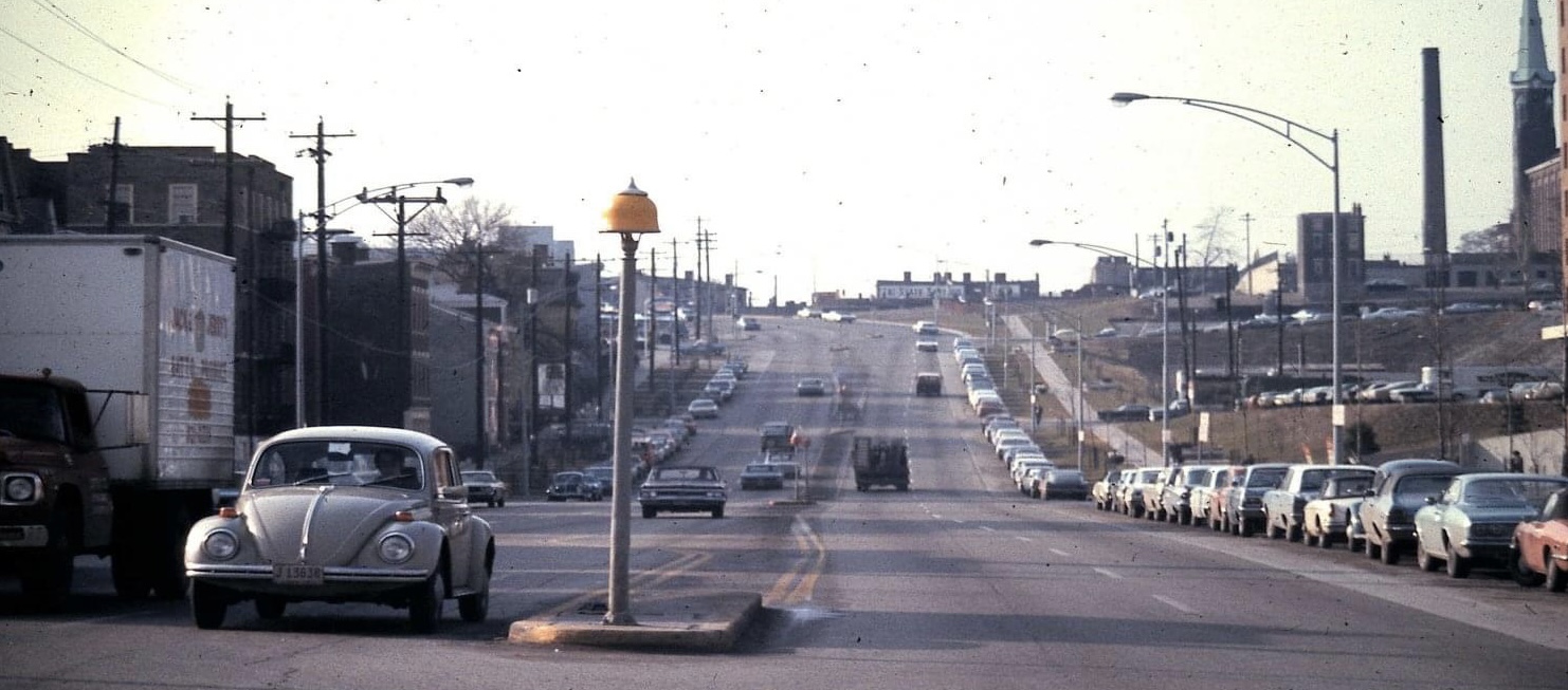 Cincinnati Yellow Lamp at Jefferson Avenue Ca 1970